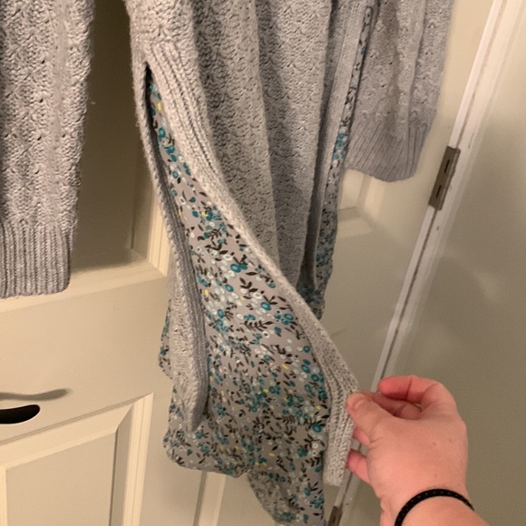 Women’s Large Mixed Media Sweater - Loft Outlet - Picture 3 of 4